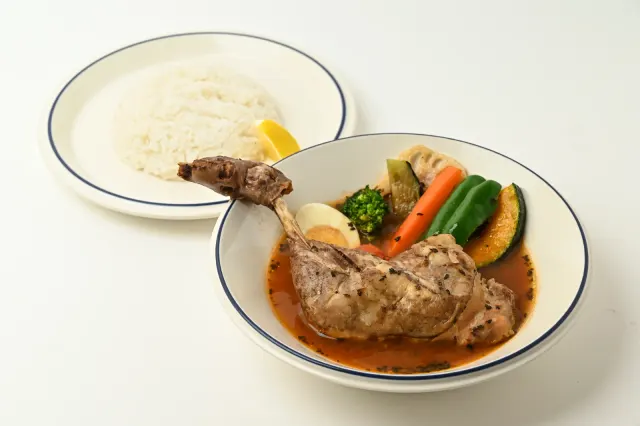 宮崎スープカレー（日南どりの骨付きもも）（3枚目）
